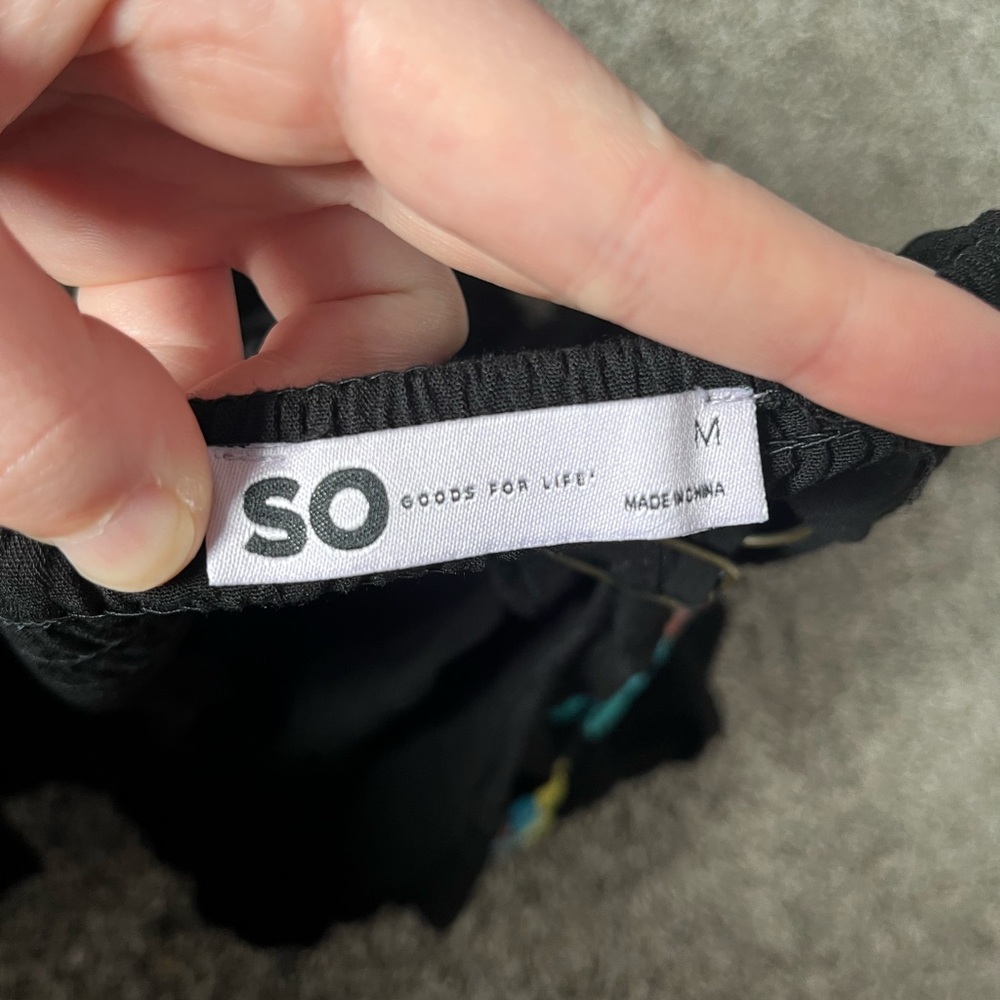 SO Black Top